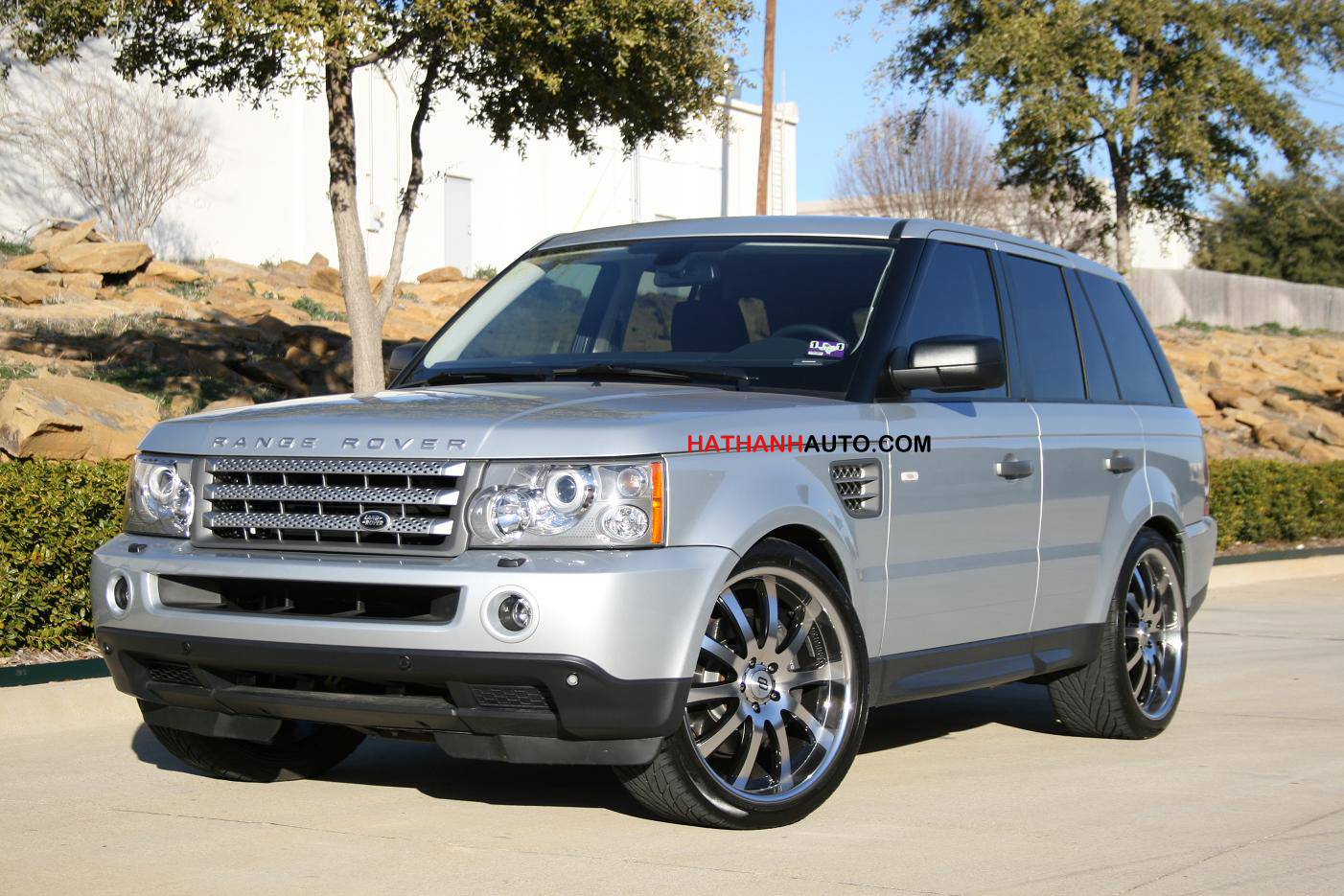 Mô tơ bậc lên xuống xe Range Rover chính hãng