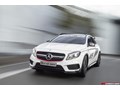 Động cơ Mercedes-Benz AMG đạt giải thưởng lớn