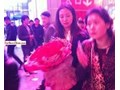 Đại gia Trung Quốc mua siêu xe Ferrari 458 đến cầu hôn bạn gái