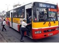 Hà Nội trợ giá cho người cao tuổi khi đi xe bus