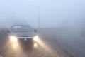 Kinh nghiệm lái xe an toàn khi trời sương mù 