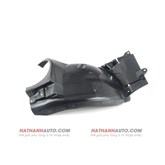 Tấm chắn bùn bánh xe trước phải Mercedes C240 WDB203