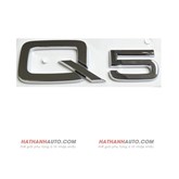 Chữ Q5 xe Audi Q5 2.0 Quattro năm 2011 chính hãng