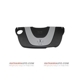 Nắp che động cơ đoạn trước, có chữ V6 xe Mercedes C250 CGI năm 2009 