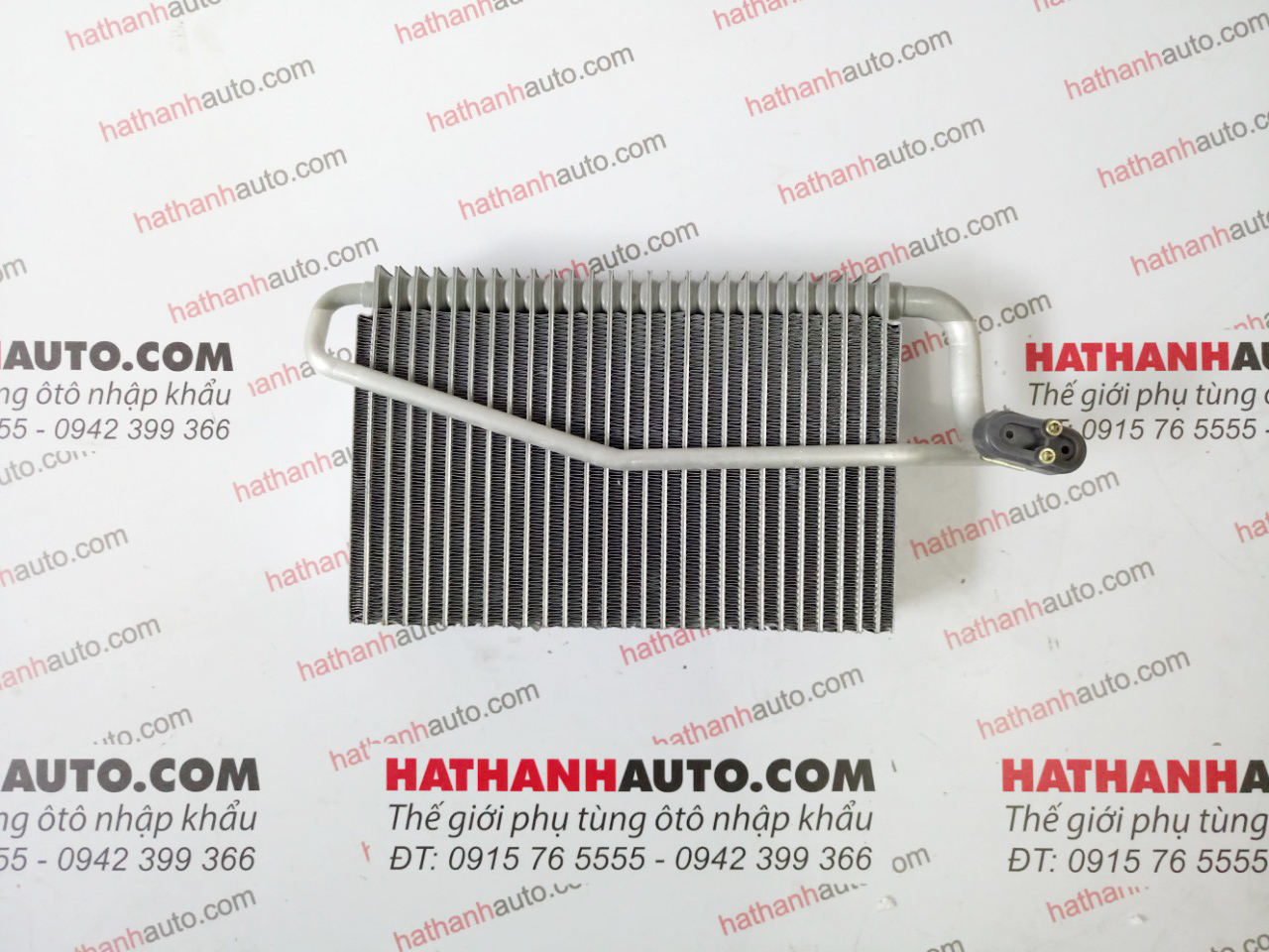 Giàn (dàn) lạnh xe Mercedes S280, S320, S350, S400 W220 - 2208300758