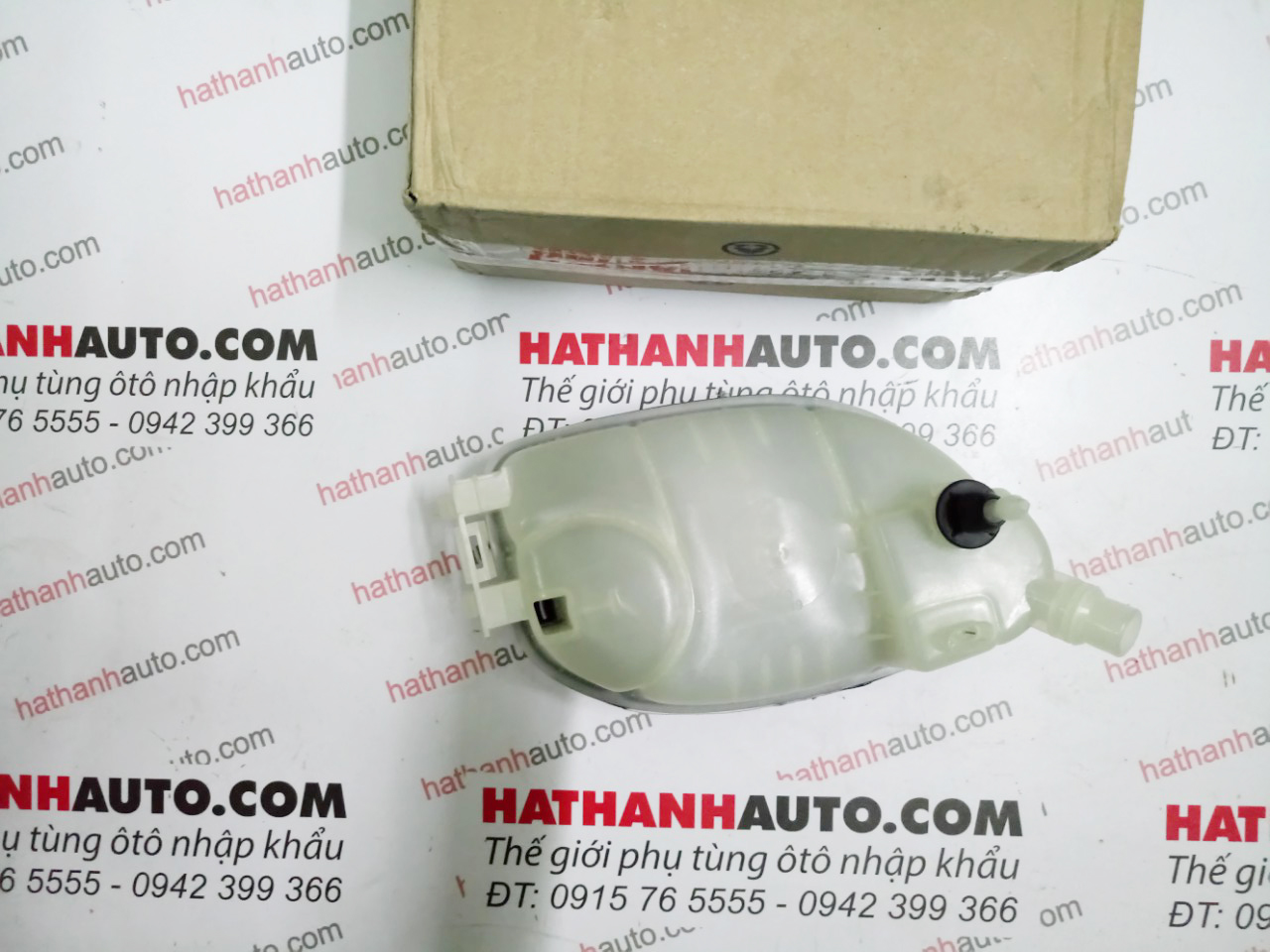 Bình nước phụ xe Mercedes CLA220, CLA250, CLA45 AMG - 2465000049