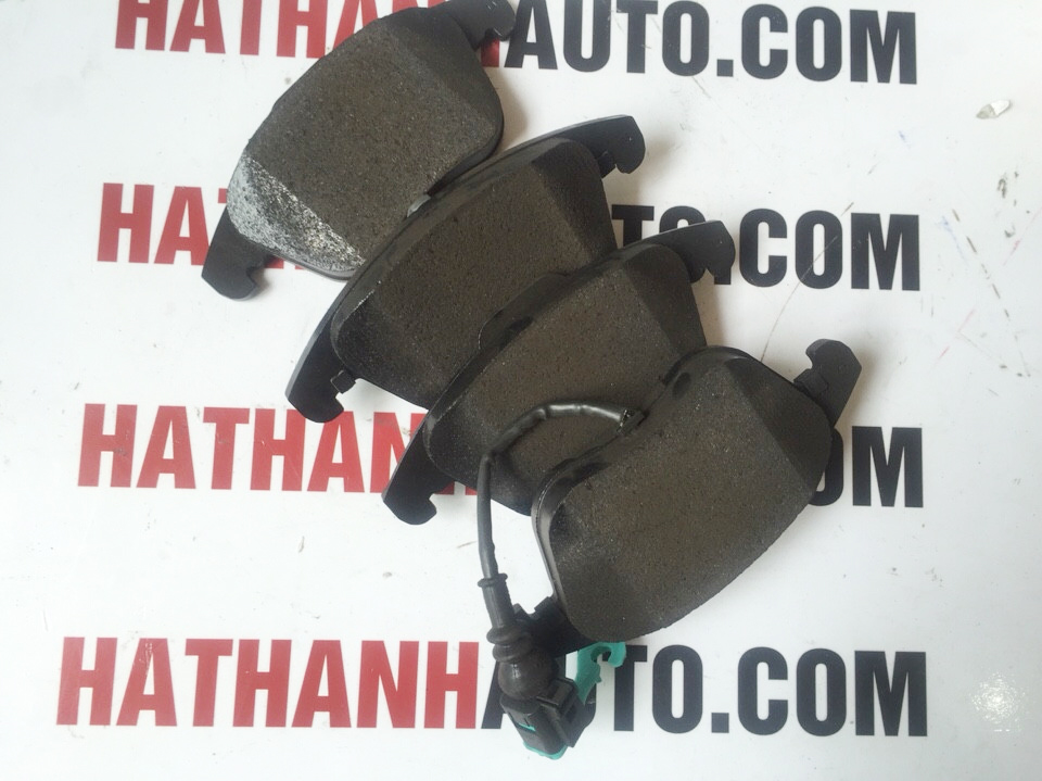 Má phanh (bố thắng) trước xe Audi Q3 - 5N0698151