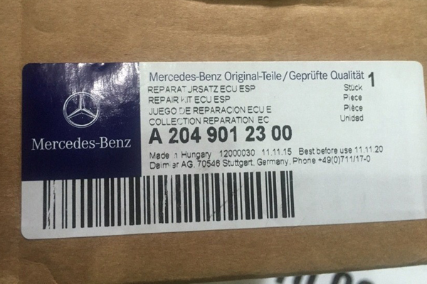 Hộp điều khiển phanh ESP xe Mercedes C300 4Matic Sport - 2049012300