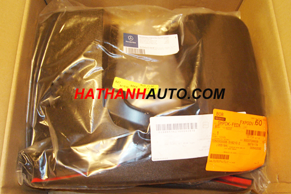 Bo chan bun sau xe Mercedes C200 chinh hang