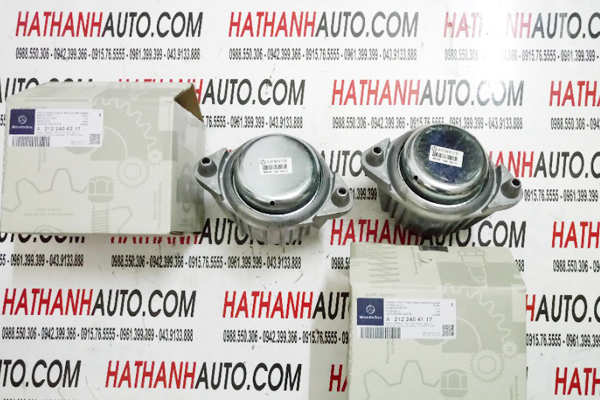 Cao su chân máy xe Mercedes E200, E220, E250 W212 - 2122404117