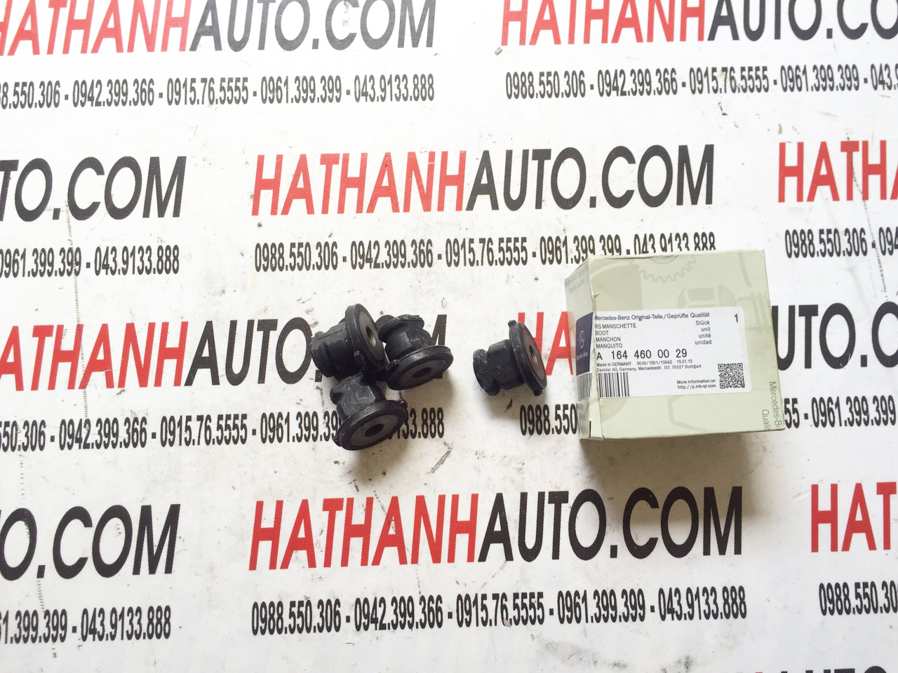 Cao su chân thước lái xe Mercedes GL320, GL350, GL450 - 1644600029