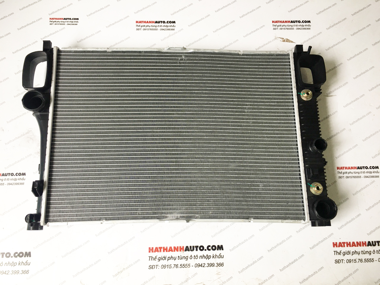 Két nước xe Mercedes E200, E220, E230, E240, E280 W211 - 2115001302