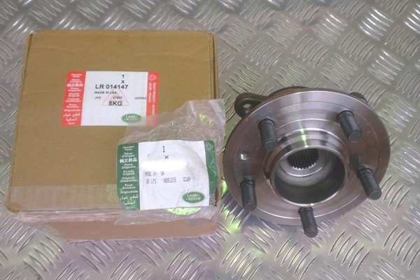 Cụm bi moay ơ trước xe Land Rover - LR014147