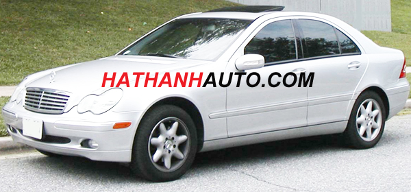 La rang xe Mercedes C240 chinh hang