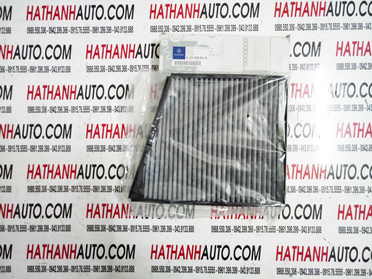 Lọc gió điều hòa xe Mercedes E200, E220, E230 W211 - 2118300018