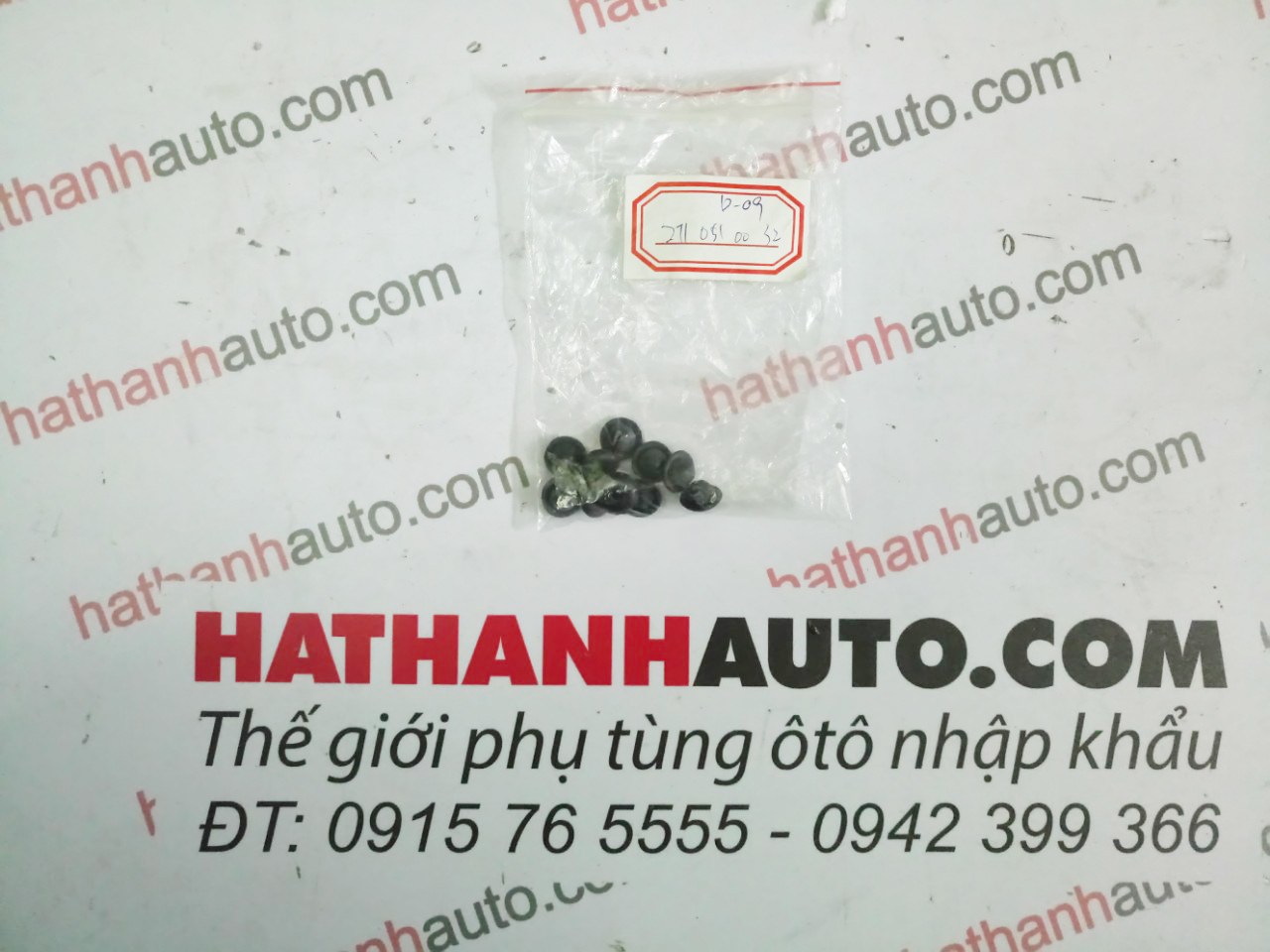 Nắp đậy cảm biến cam xe Mercedes - 2710510032 - A2710510032