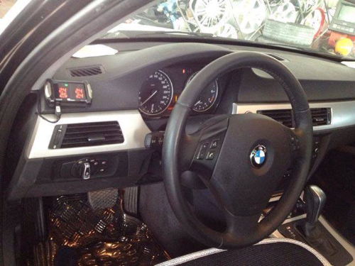 Cảm biến áp suất lốp trên xe BMW