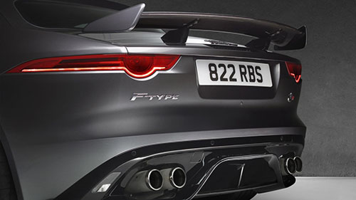 Chiếc Jaguar-ftype mạnh mẽ