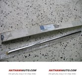 Nẹp inox cửa sau phải xe Mercedes C200 WDD204 chính hãng